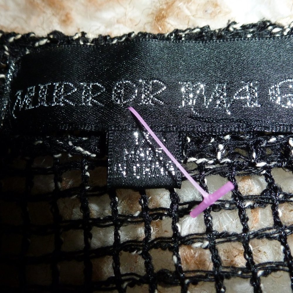 Unique Mirror Image knitted front button tunic top - Picture 7 of 12